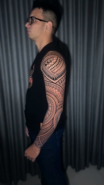 Facetune_01-06-2024-13-43-35