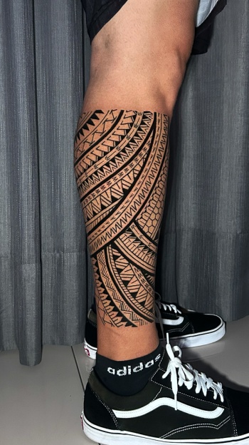 Facetune_17-04-2024-09-50-39